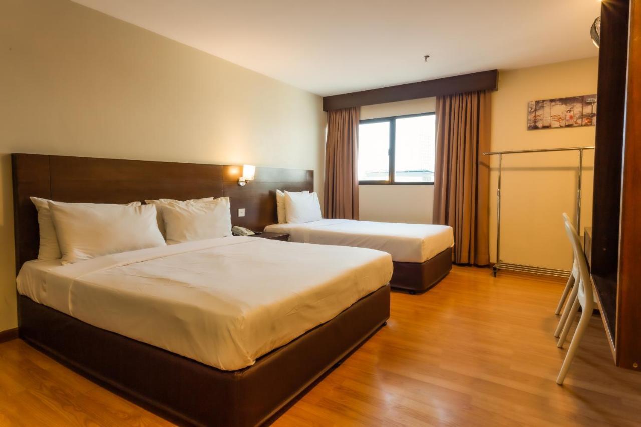 Pp Hotel By Moxy ジョージタウン エクステリア 写真